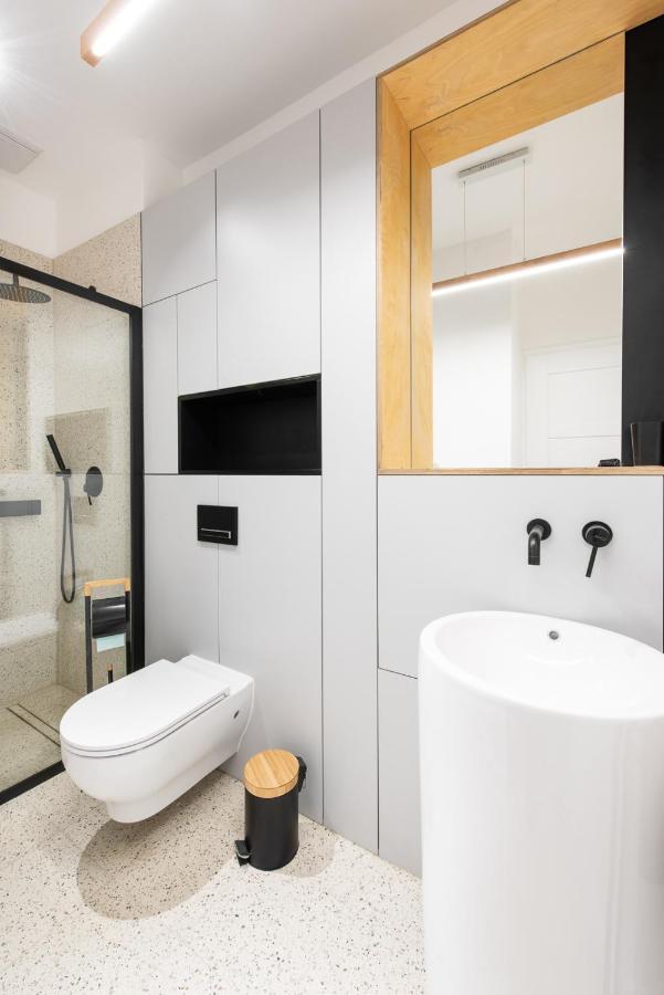 Park Lane Apartment Lea Krasków Dış mekan fotoğraf
